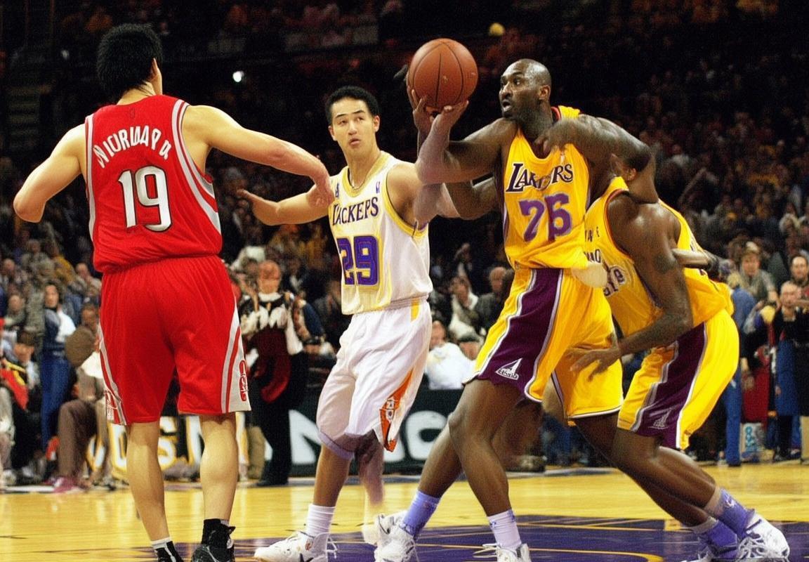 2003年NBA季后赛：火箭湖人巅峰对决回顾与战术解析(图2)